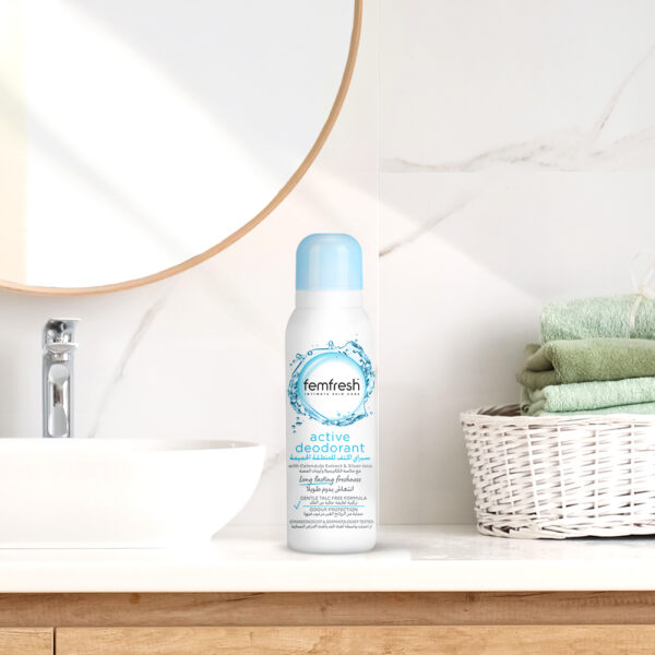 Femfresh Silver Deo Spray 125ml - Image 2